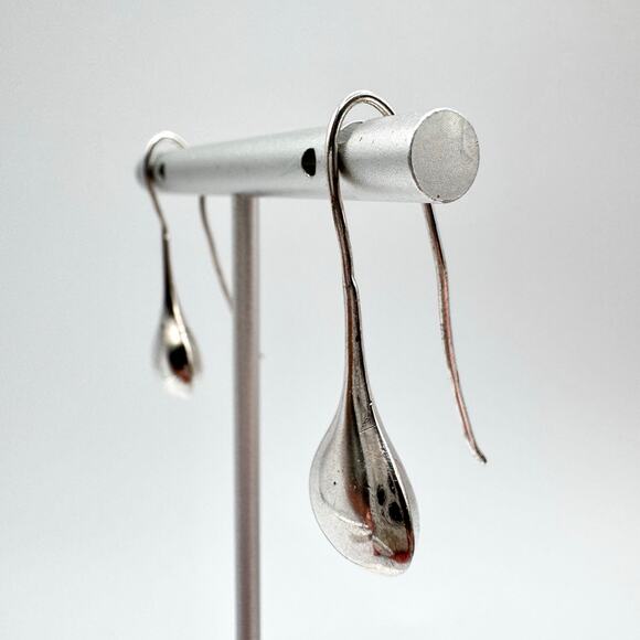 Silver Puffy Teardrop Drip Drop Dangle Earrings Tested Sleek Modernist Modern - Picture 3 of 12